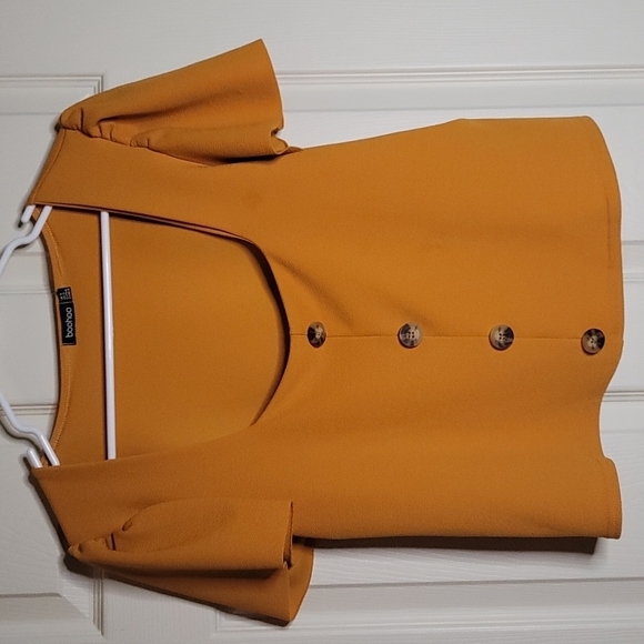 Boohoo Tops - Boohoo Dressy Top- Orange Size 14